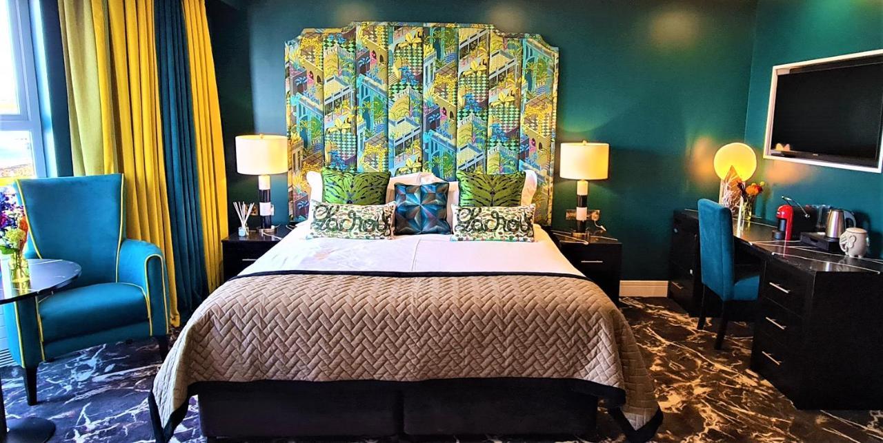 Hotel Elephant Rock 4*
