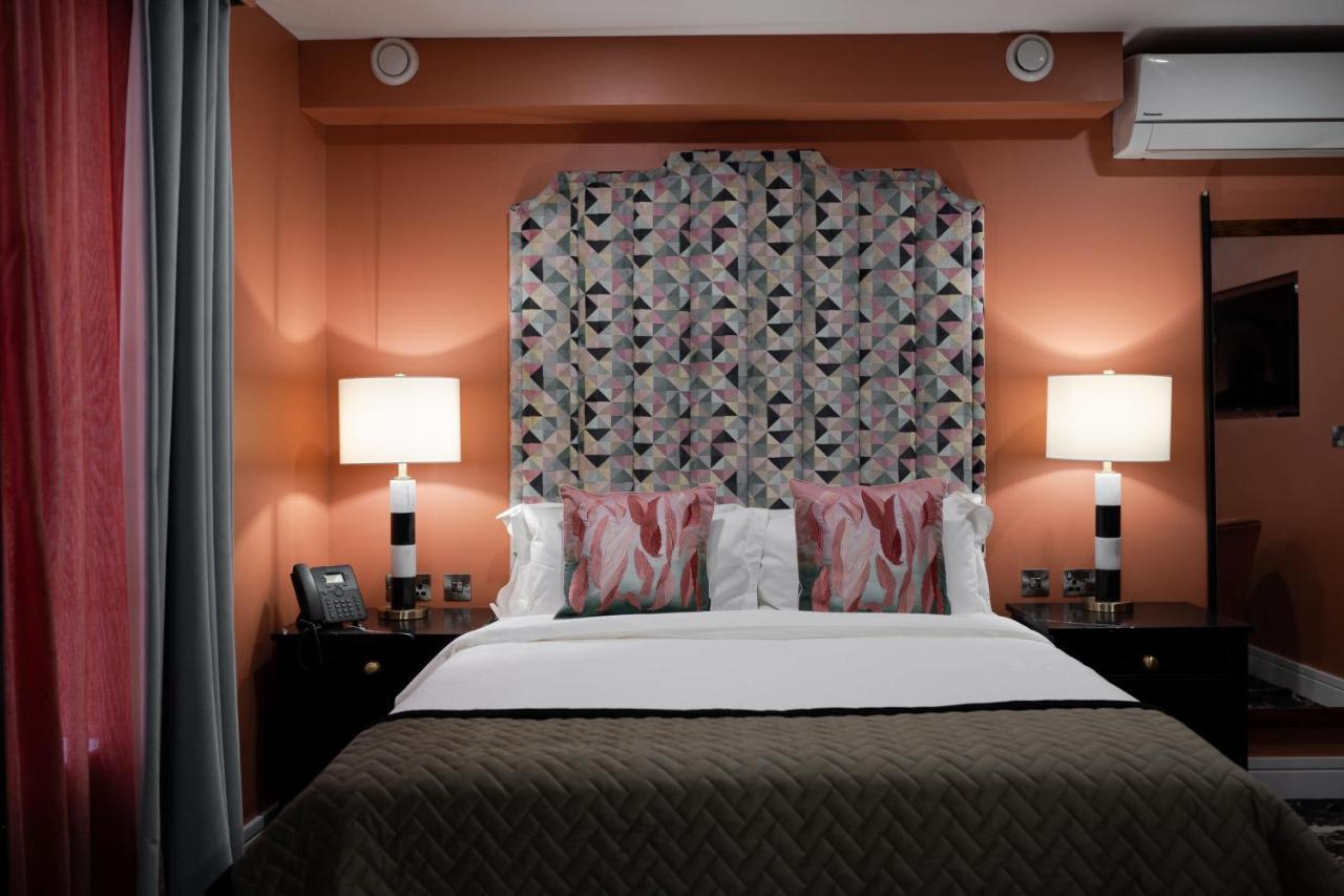 Hotel Elephant Rock