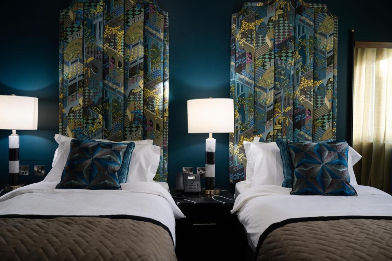 Hotel Elephant Rock