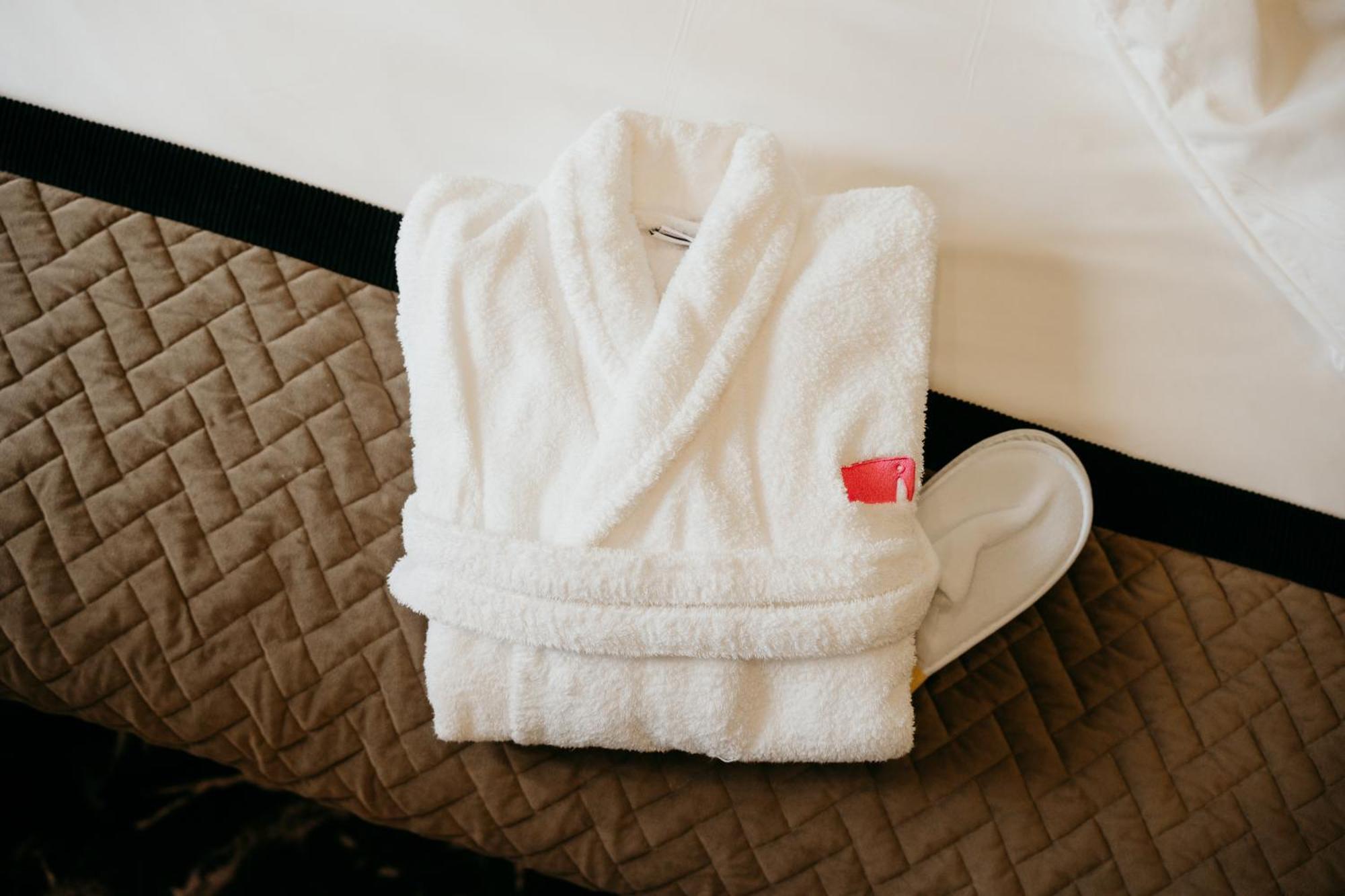 Elephant Rock 4* Portrush